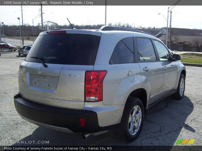 Majestic Silver Metallic / Grey 2008 Suzuki XL7 Luxury AWD