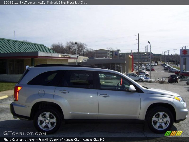 Majestic Silver Metallic / Grey 2008 Suzuki XL7 Luxury AWD