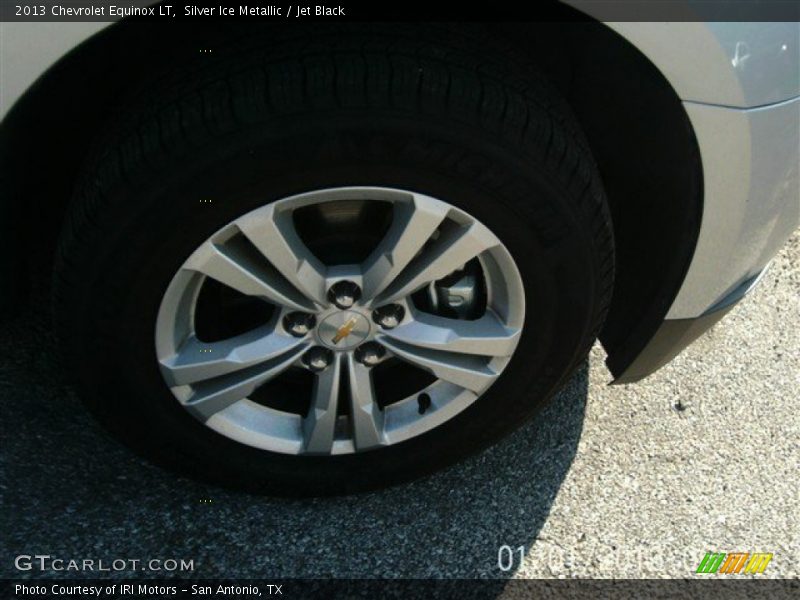 Silver Ice Metallic / Jet Black 2013 Chevrolet Equinox LT
