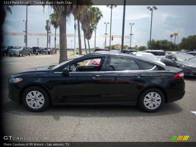 Tuxedo Black / Earth Gray 2014 Ford Fusion S