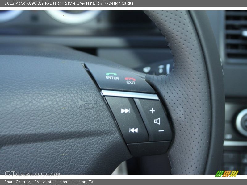 Controls of 2013 XC90 3.2 R-Design