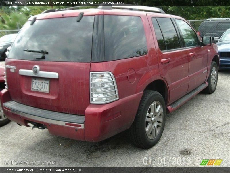 Vivid Red Metallic / Charcoal Black 2008 Mercury Mountaineer Premier