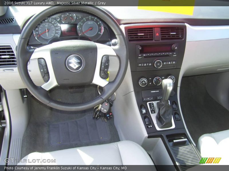 Majestic Silver Metallic / Grey 2008 Suzuki XL7 Luxury AWD