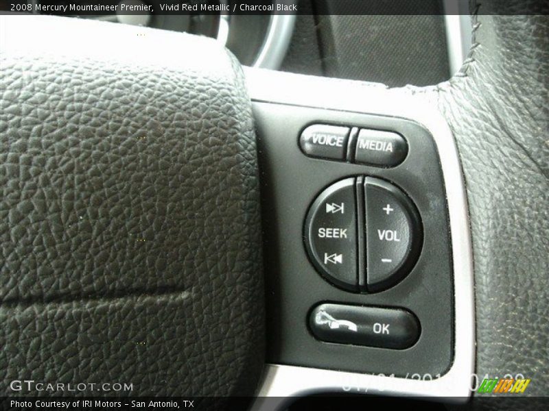 Vivid Red Metallic / Charcoal Black 2008 Mercury Mountaineer Premier