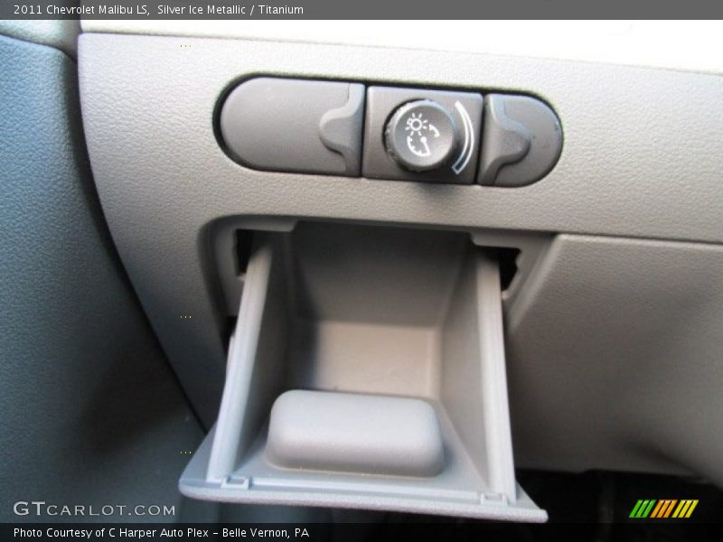 Silver Ice Metallic / Titanium 2011 Chevrolet Malibu LS