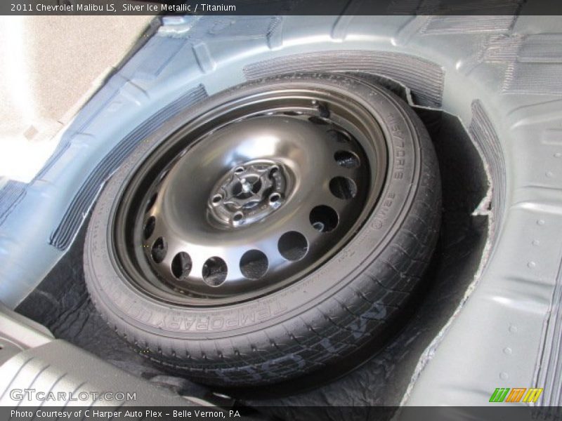 Silver Ice Metallic / Titanium 2011 Chevrolet Malibu LS