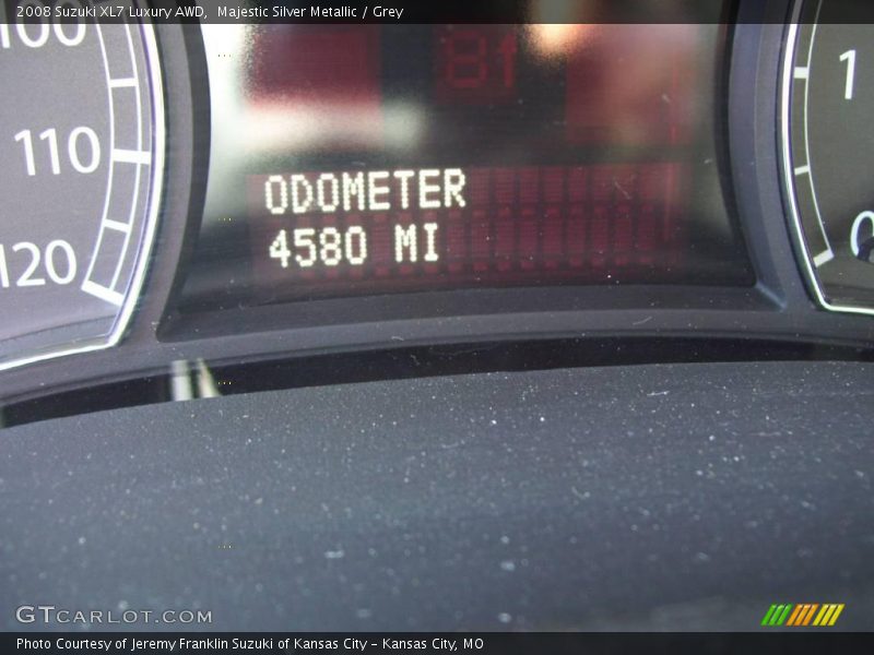 Majestic Silver Metallic / Grey 2008 Suzuki XL7 Luxury AWD
