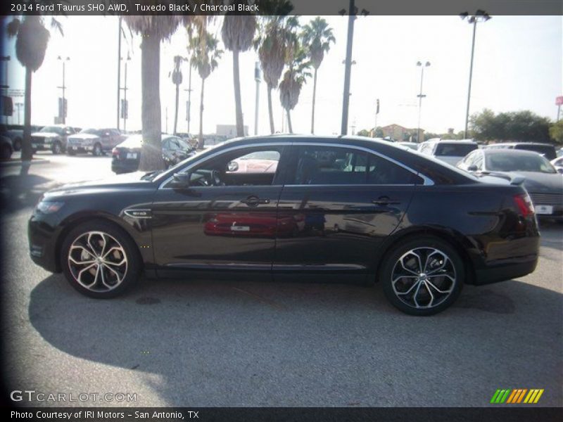 Tuxedo Black / Charcoal Black 2014 Ford Taurus SHO AWD
