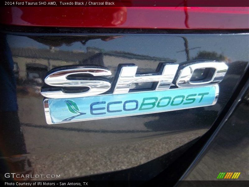 Tuxedo Black / Charcoal Black 2014 Ford Taurus SHO AWD