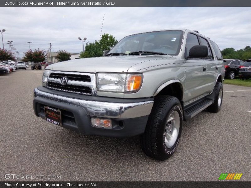 Millennium Silver Metallic / Gray 2000 Toyota 4Runner 4x4