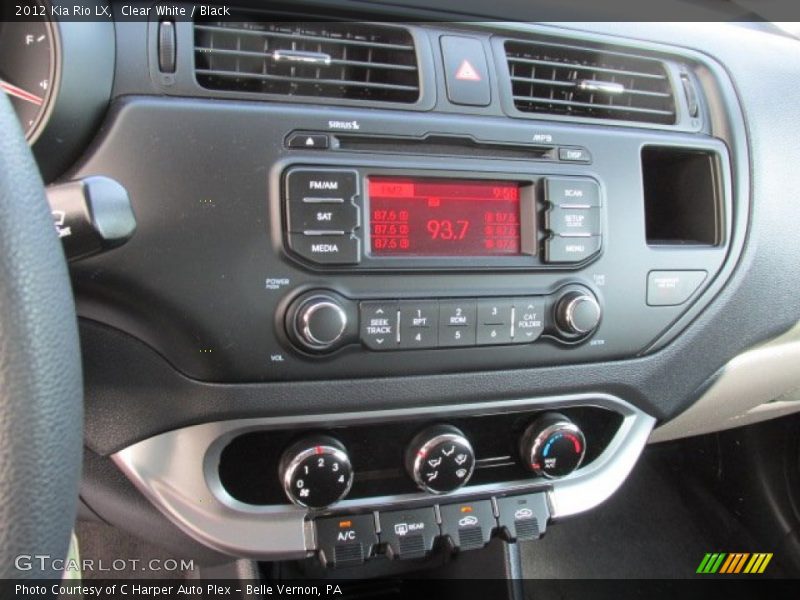 Clear White / Black 2012 Kia Rio LX