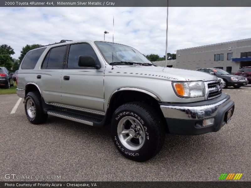 Millennium Silver Metallic / Gray 2000 Toyota 4Runner 4x4