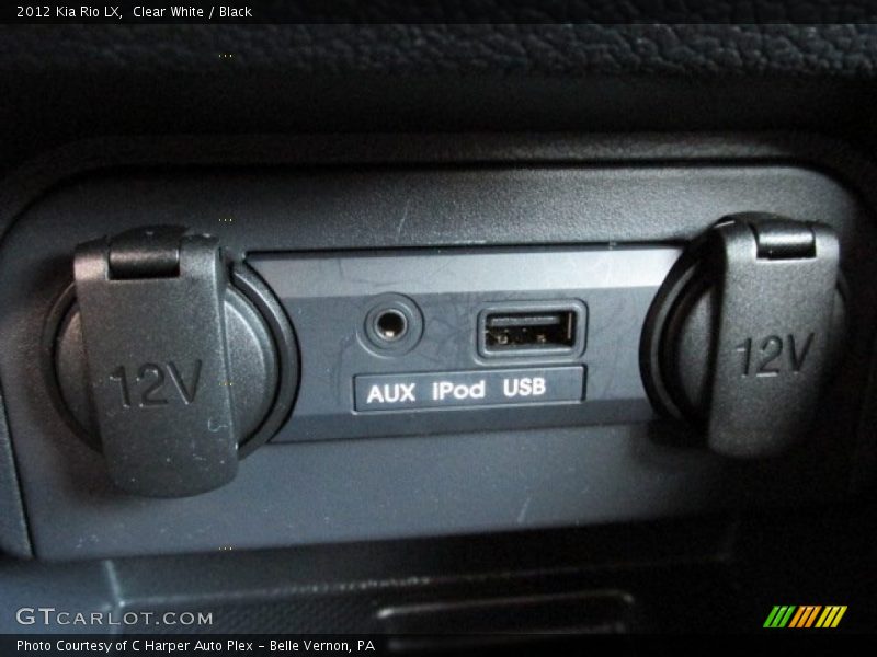 Clear White / Black 2012 Kia Rio LX