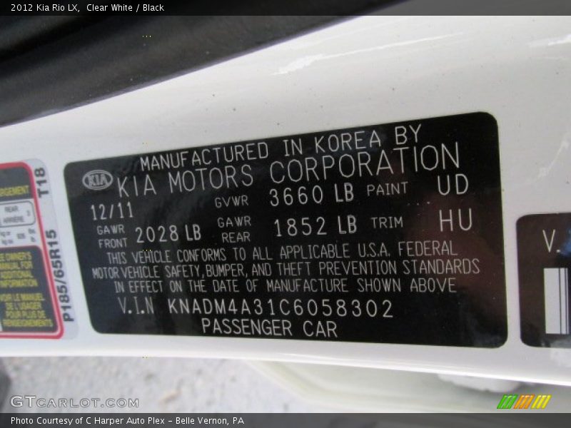 Clear White / Black 2012 Kia Rio LX