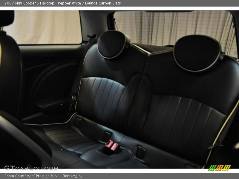 Pepper White / Lounge Carbon Black 2007 Mini Cooper S Hardtop