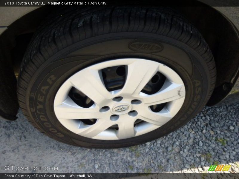 Magnetic Gray Metallic / Ash Gray 2010 Toyota Camry LE