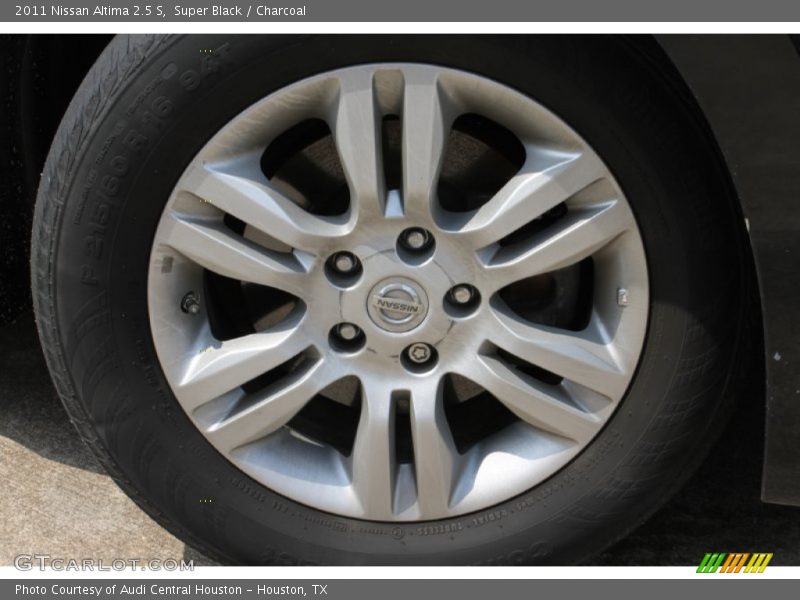 Super Black / Charcoal 2011 Nissan Altima 2.5 S