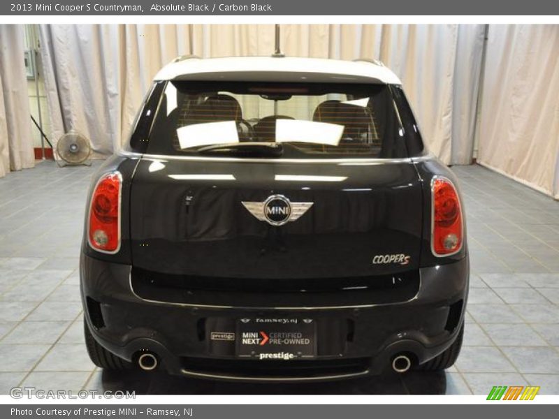 Absolute Black / Carbon Black 2013 Mini Cooper S Countryman
