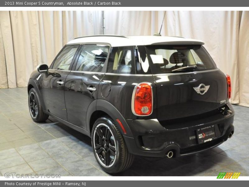 Absolute Black / Carbon Black 2013 Mini Cooper S Countryman