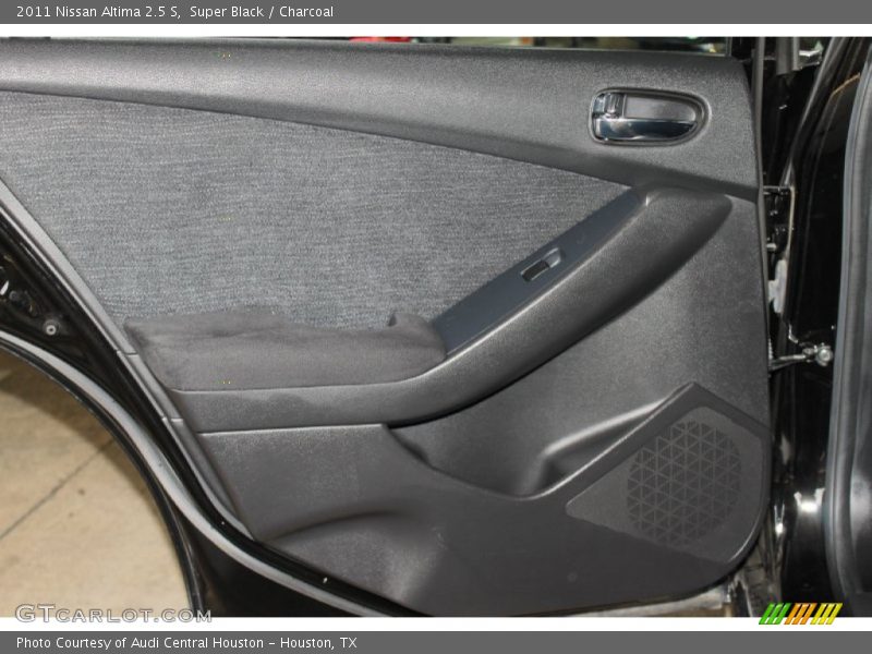 Super Black / Charcoal 2011 Nissan Altima 2.5 S