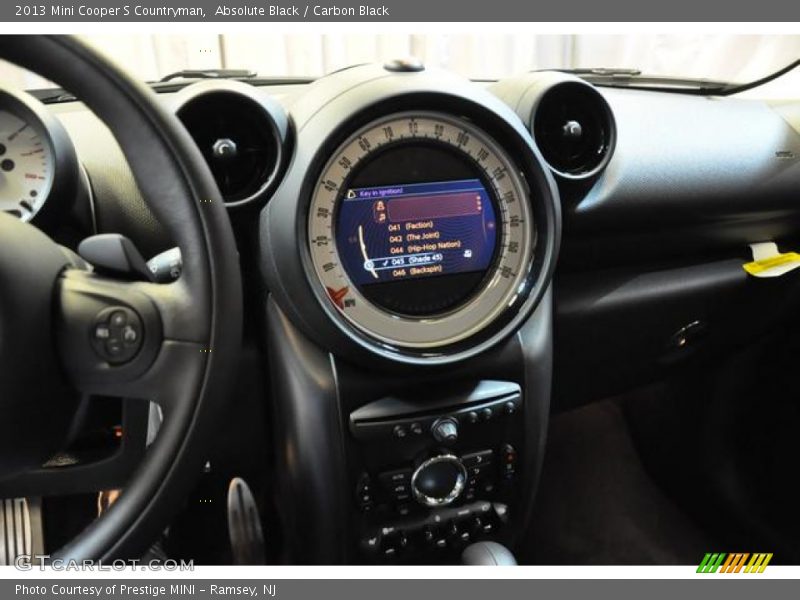 Absolute Black / Carbon Black 2013 Mini Cooper S Countryman
