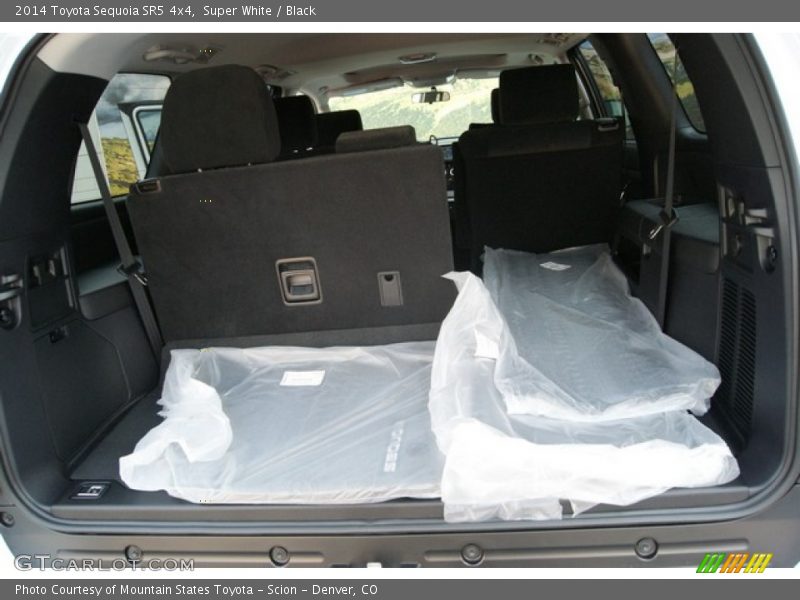 Super White / Black 2014 Toyota Sequoia SR5 4x4