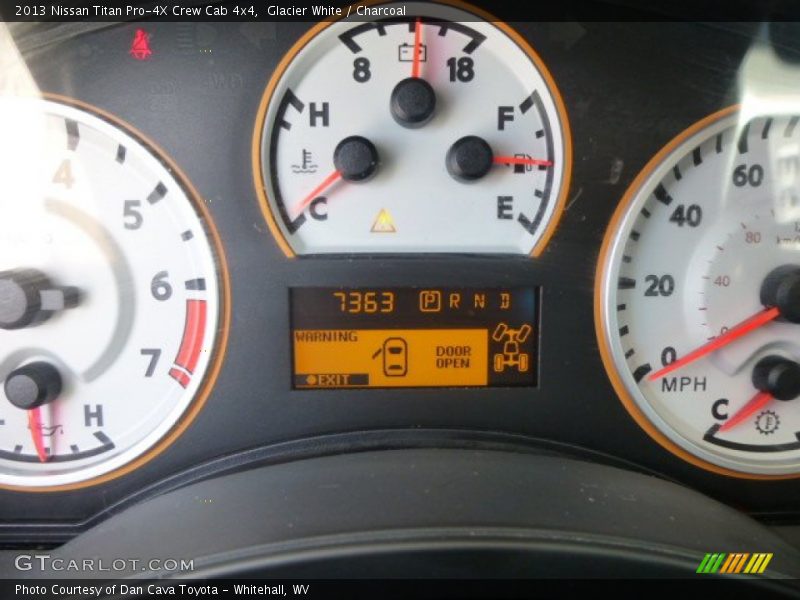 Glacier White / Charcoal 2013 Nissan Titan Pro-4X Crew Cab 4x4