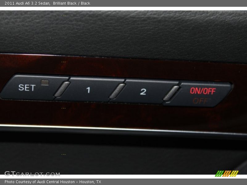 Brilliant Black / Black 2011 Audi A6 3.2 Sedan