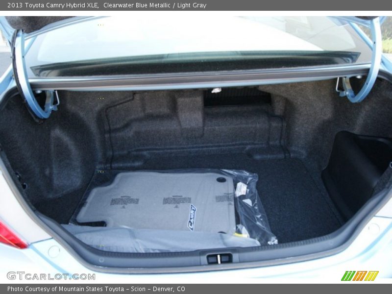 Clearwater Blue Metallic / Light Gray 2013 Toyota Camry Hybrid XLE