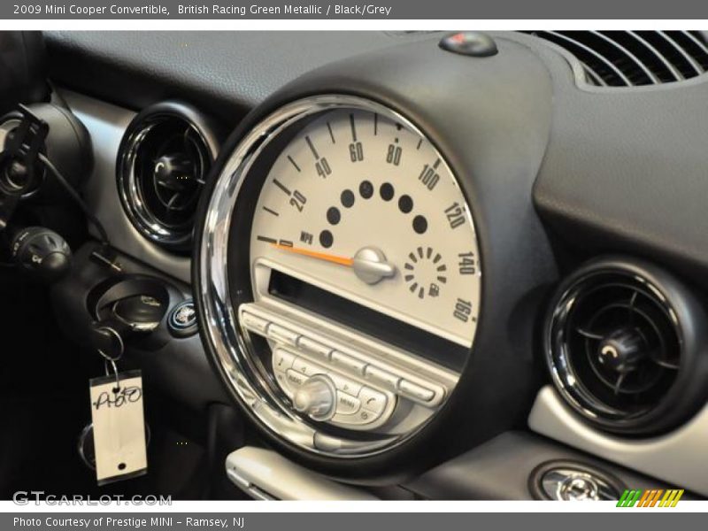 British Racing Green Metallic / Black/Grey 2009 Mini Cooper Convertible