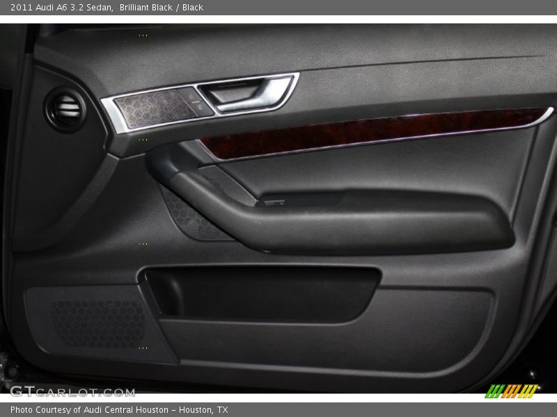 Brilliant Black / Black 2011 Audi A6 3.2 Sedan