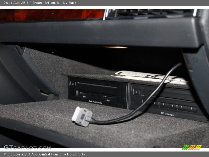 Brilliant Black / Black 2011 Audi A6 3.2 Sedan