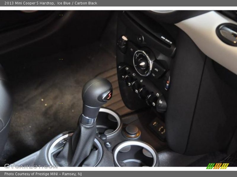 Ice Blue / Carbon Black 2013 Mini Cooper S Hardtop