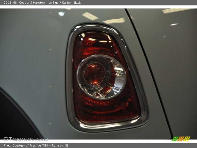 Ice Blue / Carbon Black 2013 Mini Cooper S Hardtop