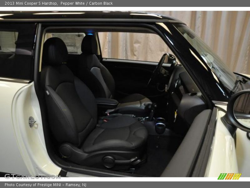 Pepper White / Carbon Black 2013 Mini Cooper S Hardtop