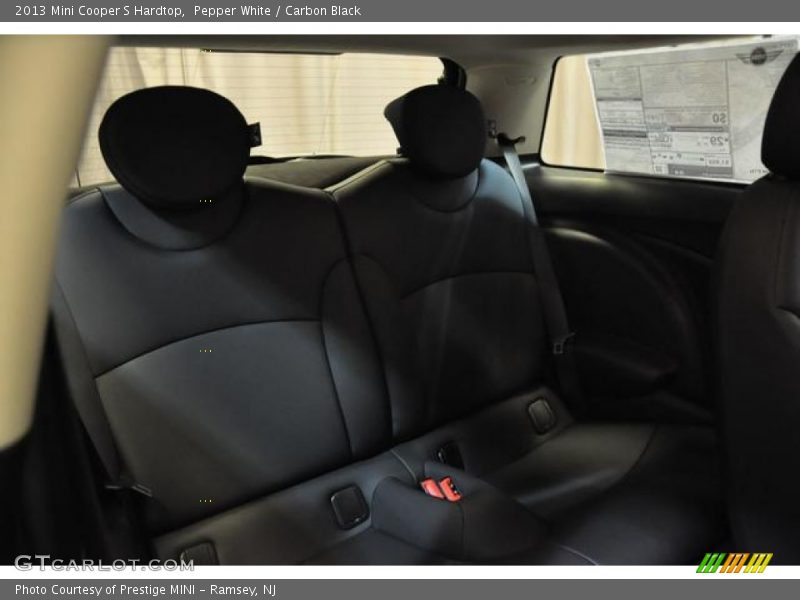 Pepper White / Carbon Black 2013 Mini Cooper S Hardtop