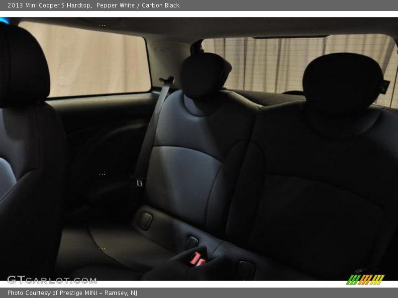 Pepper White / Carbon Black 2013 Mini Cooper S Hardtop