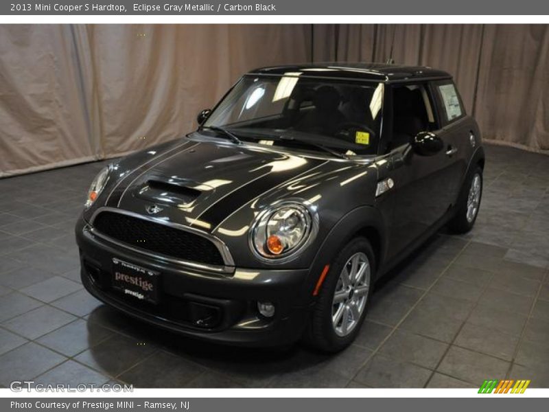 Eclipse Gray Metallic / Carbon Black 2013 Mini Cooper S Hardtop