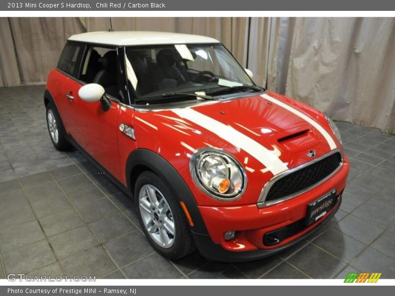 Chili Red / Carbon Black 2013 Mini Cooper S Hardtop