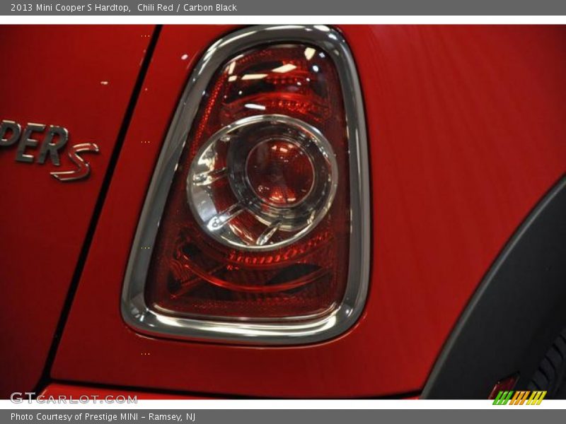 Chili Red / Carbon Black 2013 Mini Cooper S Hardtop