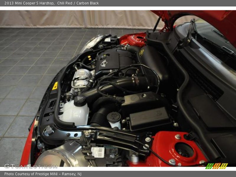 Chili Red / Carbon Black 2013 Mini Cooper S Hardtop
