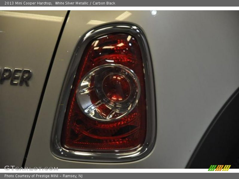 White Silver Metallic / Carbon Black 2013 Mini Cooper Hardtop