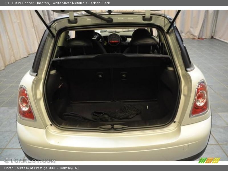 White Silver Metallic / Carbon Black 2013 Mini Cooper Hardtop
