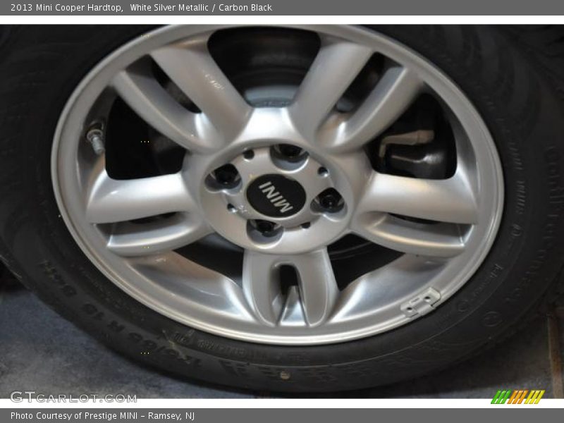 White Silver Metallic / Carbon Black 2013 Mini Cooper Hardtop