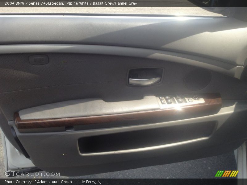 Alpine White / Basalt Grey/Flannel Grey 2004 BMW 7 Series 745Li Sedan