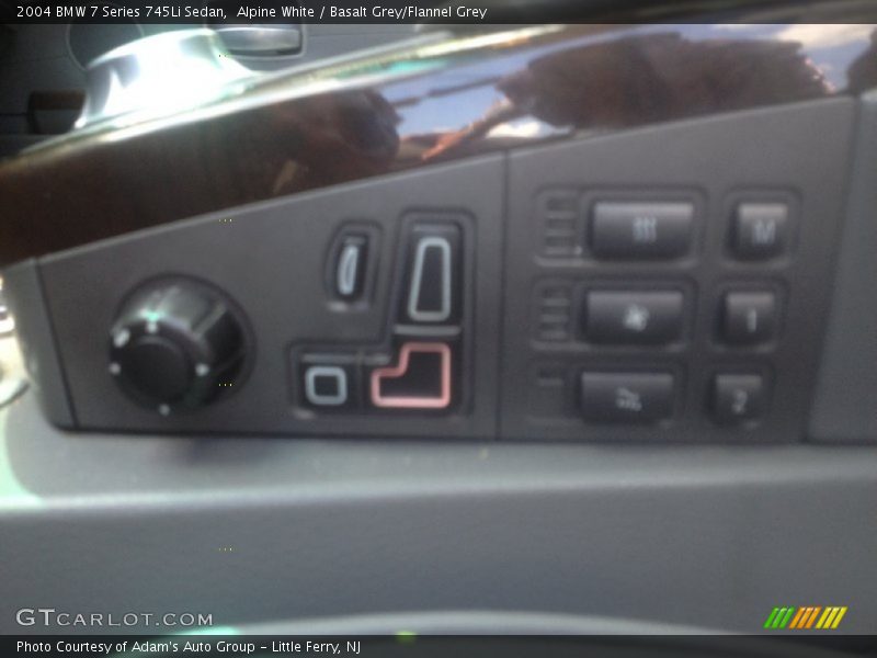 Alpine White / Basalt Grey/Flannel Grey 2004 BMW 7 Series 745Li Sedan