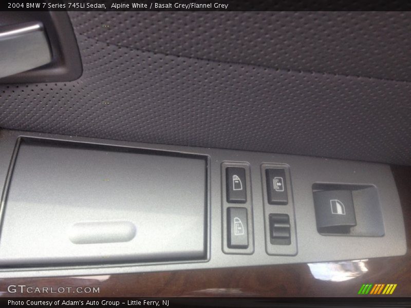 Alpine White / Basalt Grey/Flannel Grey 2004 BMW 7 Series 745Li Sedan
