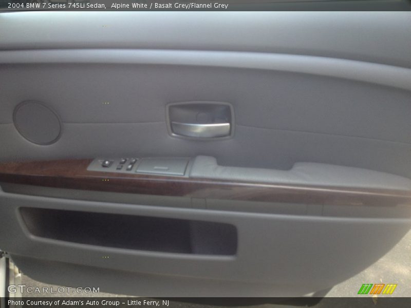Alpine White / Basalt Grey/Flannel Grey 2004 BMW 7 Series 745Li Sedan