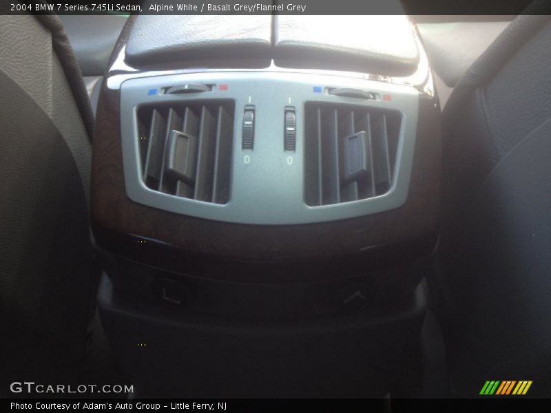 Alpine White / Basalt Grey/Flannel Grey 2004 BMW 7 Series 745Li Sedan