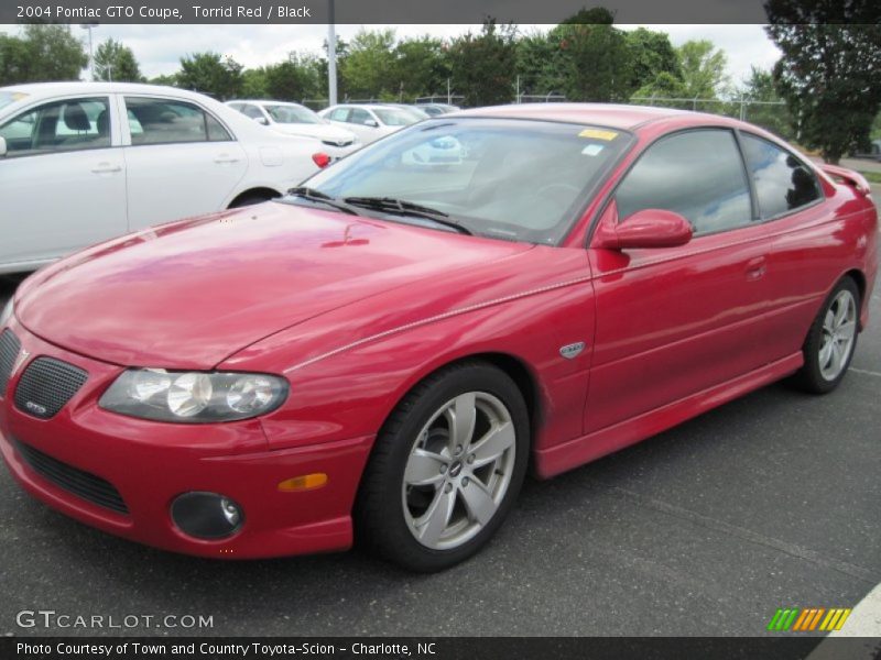 Torrid Red / Black 2004 Pontiac GTO Coupe